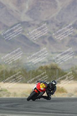 media/Oct-30-2025-Racers Edge (Thu) [[dabbdaf680]]/3-B Group/Session 5 (Turn 6)/